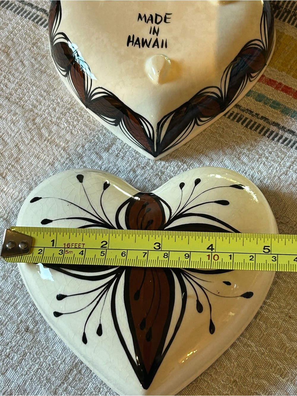 Heart-Shaped Ceramic Trinket Box with Brown Floral Design - Picture 5 of 5